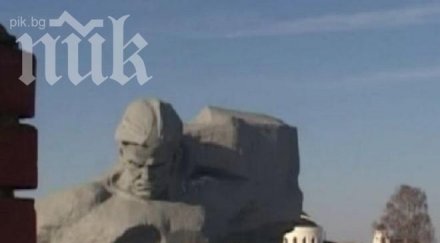 cnn напарви грандиозен гаф руски паметник