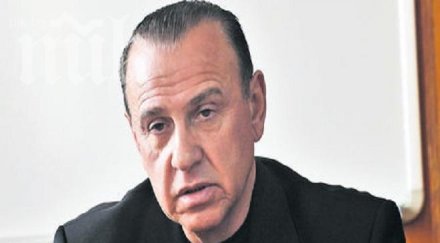 апаши обраха дома проф величко адамов