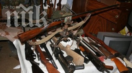 склад оръжие намери ливанската армия границата сирия