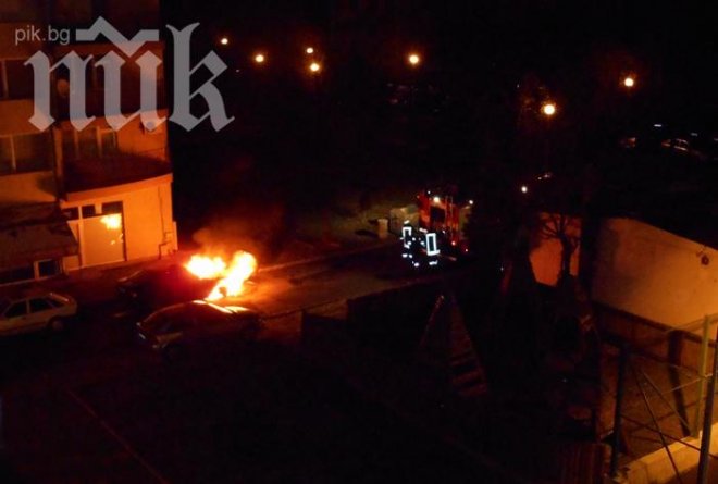Вижте как двама маскирани мъже подпалиха супер БМВ Х6, за да си отмъстят! (потресаващо видео)