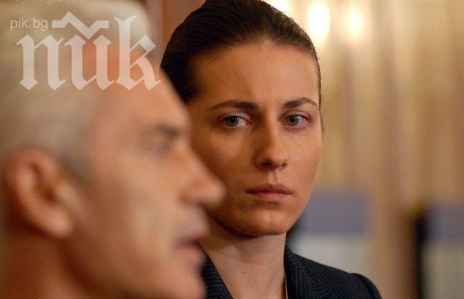Деси Атанасова нарече Волен фикус, Деница Гаджева побесня, крещи като пъдарка