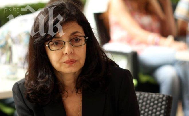 Кунева: Нека кажем на интелигенцията да изтегли страната, няма друг изход