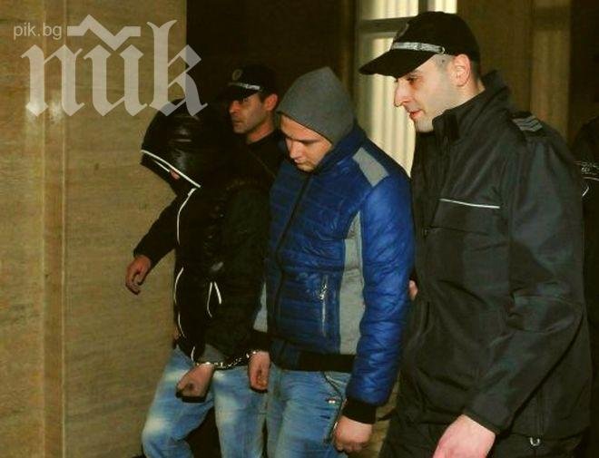 Свекървата на Куцкова била съседка на детето на убиеца си, оставиха младежите в ареста