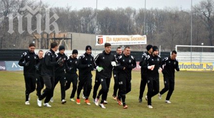 локомотив пловдив завърши загуба лагера испания