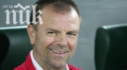 стойчо младенов чакам венци христов приспособявам омар косоко играе неговата позиция