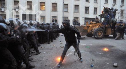 украинската милиция провери седем влака заради сигнал бомба