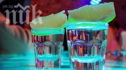 руснаци бургас подаряват литри водка килограми сельодка добра идея