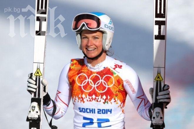 Джулия Манкузо води след спускането в Суперкомбинацията