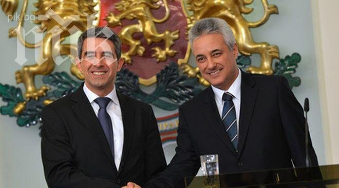 Президентът зове закон на служебното правителство да влезе в парламента