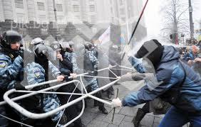 Турската полиция използва сълзотворен газ срещу протестиращи