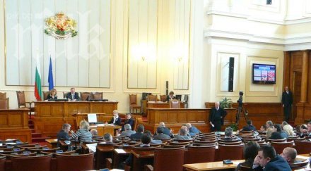 дпс атака смекчиха тона супер скандала парламента