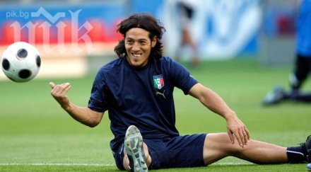 световен шампион италия спира футбола