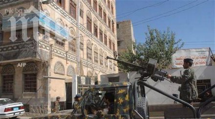 три силни експлозии избухнали столицата йемен