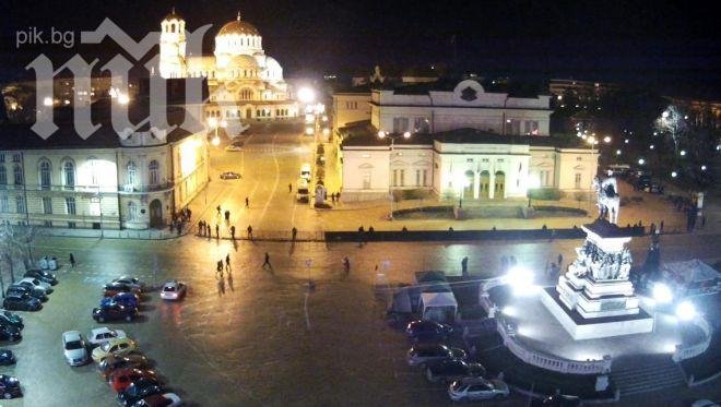 Протестът в защита на парк „Странджа” блокира движението пред парламента