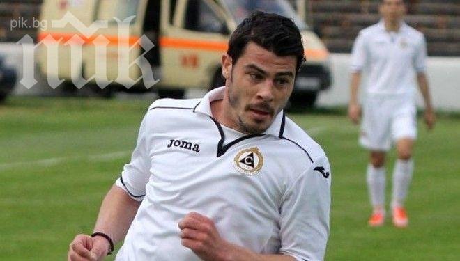 Двама напуснаха лагера на Славия в Турция