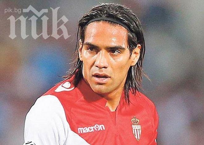 Фалкао започва втория етап от лечението си в клиника в Мадрид