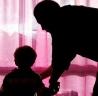 педофилски скандал мадрид учител блудства годишни момичета