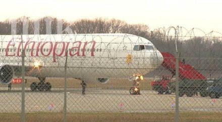 похитителят етиопския самолет оказа вторият пилот