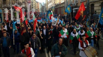 бареков политиците мутромишки снимки