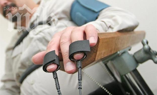 Детекторът на лъжата влиза в интервюто за работа