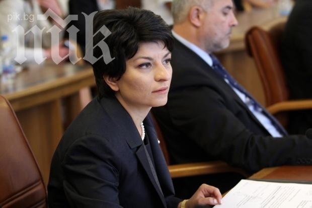 Деси Атанасова: Изборният кодекс няма да бъде приет преди евровота