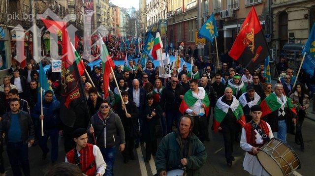 Бареков: Политиците ни са мутромишки (снимки)