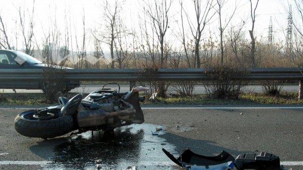 Моторист загина на място при катастрофа край София