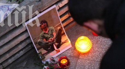 точно една година пламен горанов самозапали издъхна