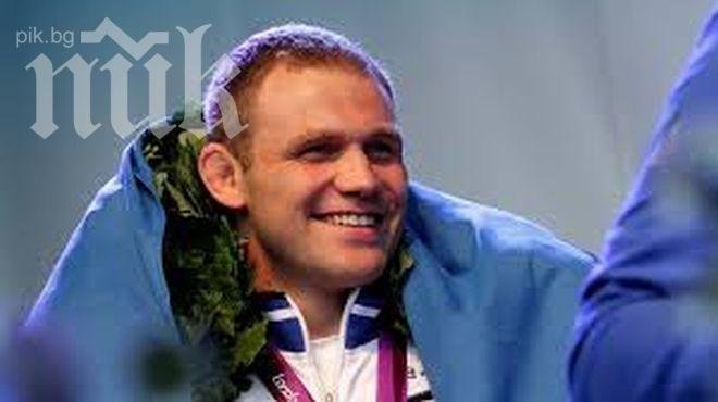 Новият №1 в тежка категория ще се бори на Никола Петров