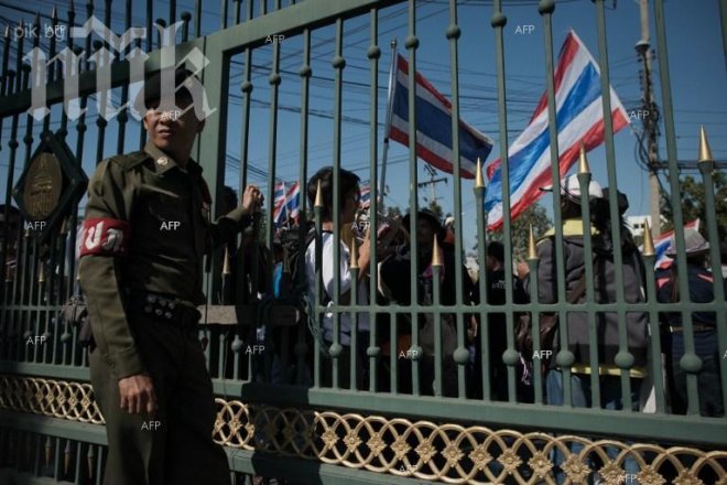 Един загина, а четирима са ранени при операция в Банкок