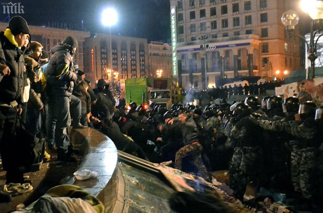 Демонстрантите в Киев завзеха сградата на министерството на аграрната политика