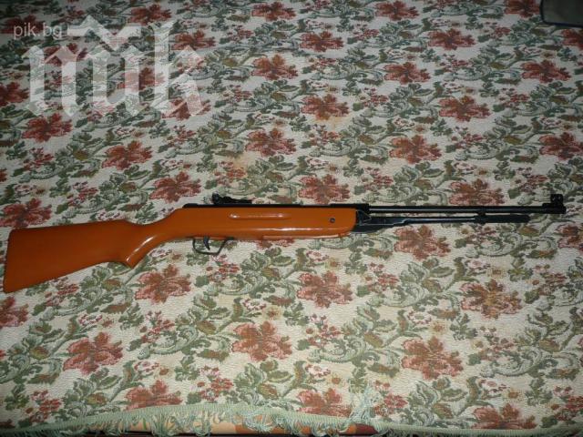 Надупчиха 14-годишен с въздушна пушка