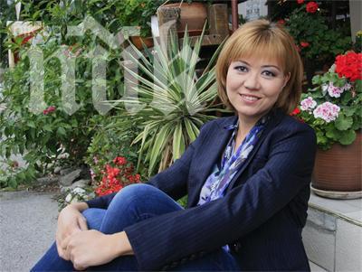 Синоптичката Станислава Цалова роди момченце