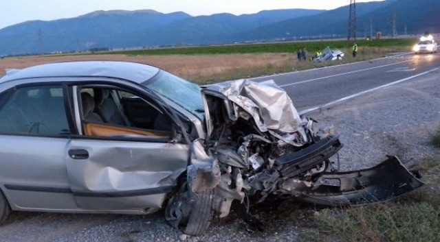 Един загинал и 18 ранени в катастрофи