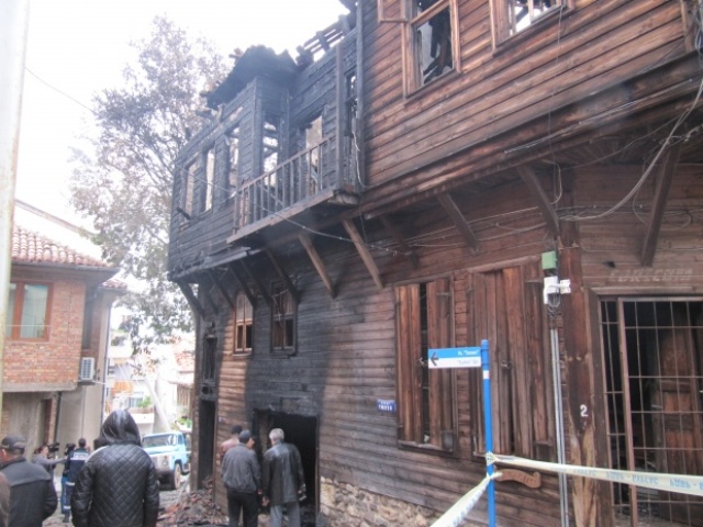 4-ма заподозрени за пожара в Созопол