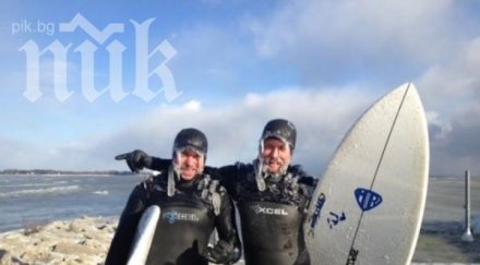 ентусиасти сърфират минусови температури сащ видео