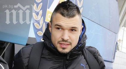 валери божинов води атаката левски славия