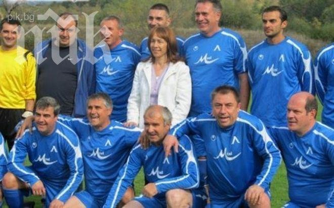 Раздават спорни награди в “Левски”