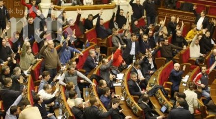 върховната рада обсъжда предложенията нов премиер украйна