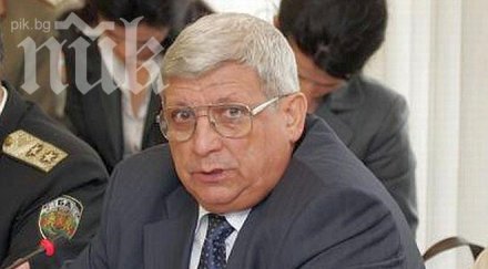 аню ангелов пик маркетинговото проучване оградата границата смешно