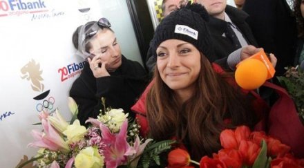 сани жекова прие просълзена премията хил лева