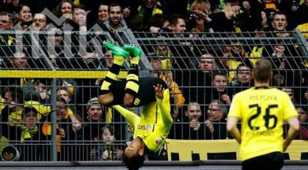 дортмунд удари жестоко зенит гост шампионската лига