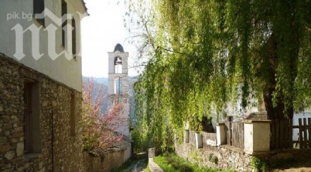 опасни вековни къщи дебнат туристи ковачевица