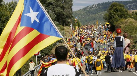 испанския премиер референдумът независимост каталуния незаконен