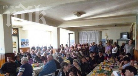 село без кръчма радва демографски прираст