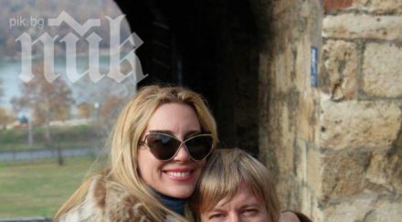 новата страст антония петрова палта котки снимка