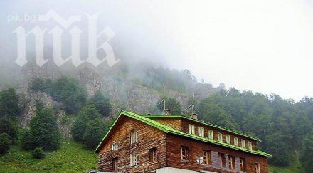 трагедия скала рухна хижа уби две деца петима ранени