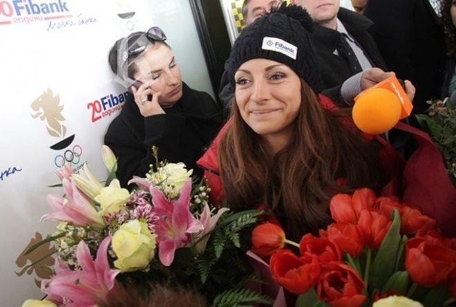 Сани Жекова прие просълзена премията си от 50 хил. лева