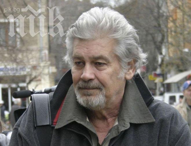 Само в ПИК! Студенти страдат, че Ламбо не идва в НАТФИЗ! Ламбо им прати племенницата си Роси