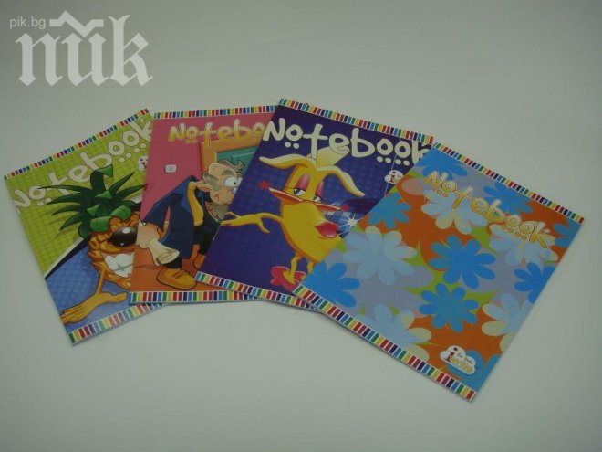 Тетрадки с псувни на английски – хит сред пуберите